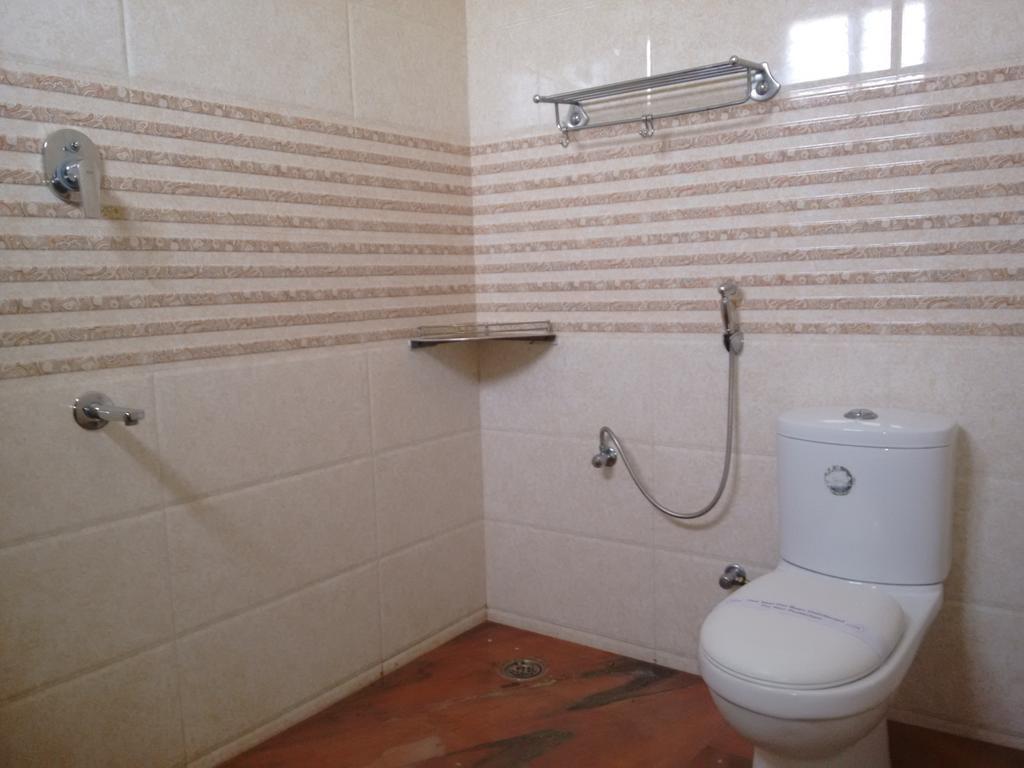 Hotel Chithra Kanniyākumāri Habitación foto